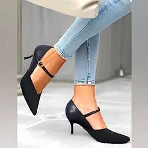 (45-4874) Rilista Womens Closed Pointed Toe Pump Sz 7.5